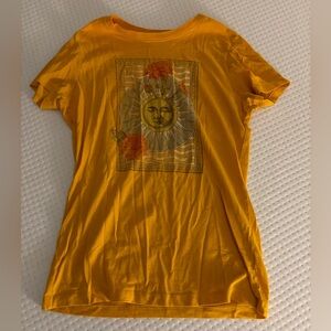 Yellow indie tight shirt